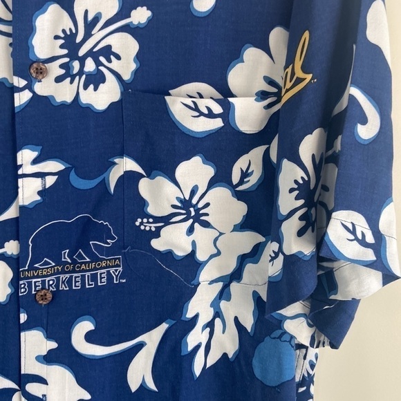 Reyn Spooner NCAA UC Berkeley Golden Bears Hawaiian Shirt - Picture 4 of 11